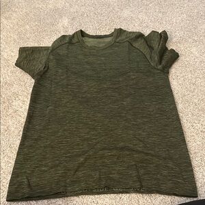 Men’s Green Short Sleeve T-Shirt